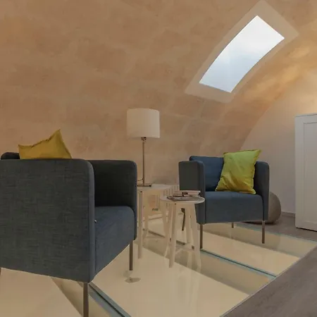 Lamia 11 펜션 마테라